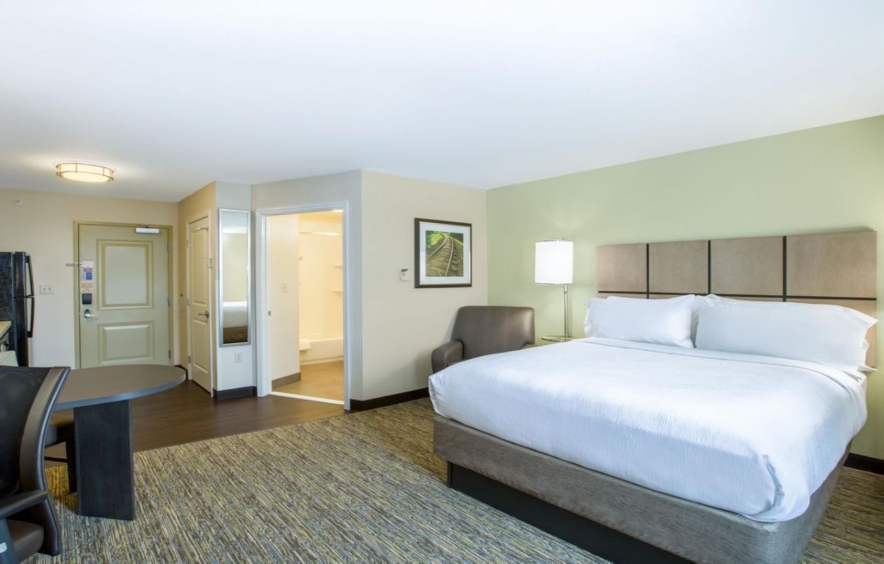 Candlewood Suites - Omaha Millard Area By Ihg Exterior foto